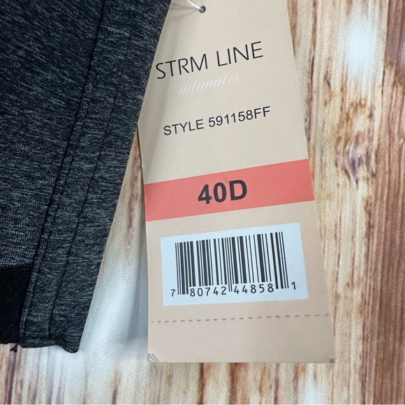 NWT STRM LINE BRA WIREFREE SIZE 40D - Picture 13 of 13